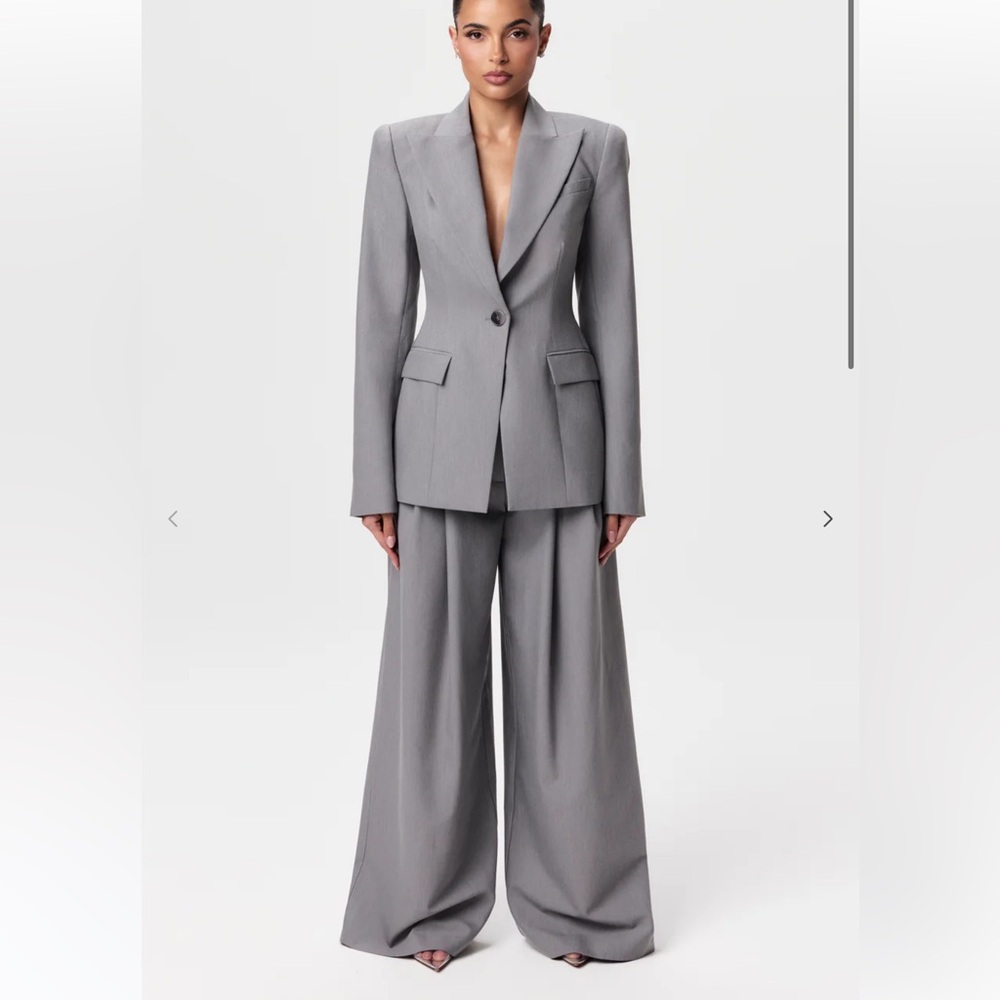 NWT Naked Wardrobe Palazzo Gray Wide-Leg Trousers